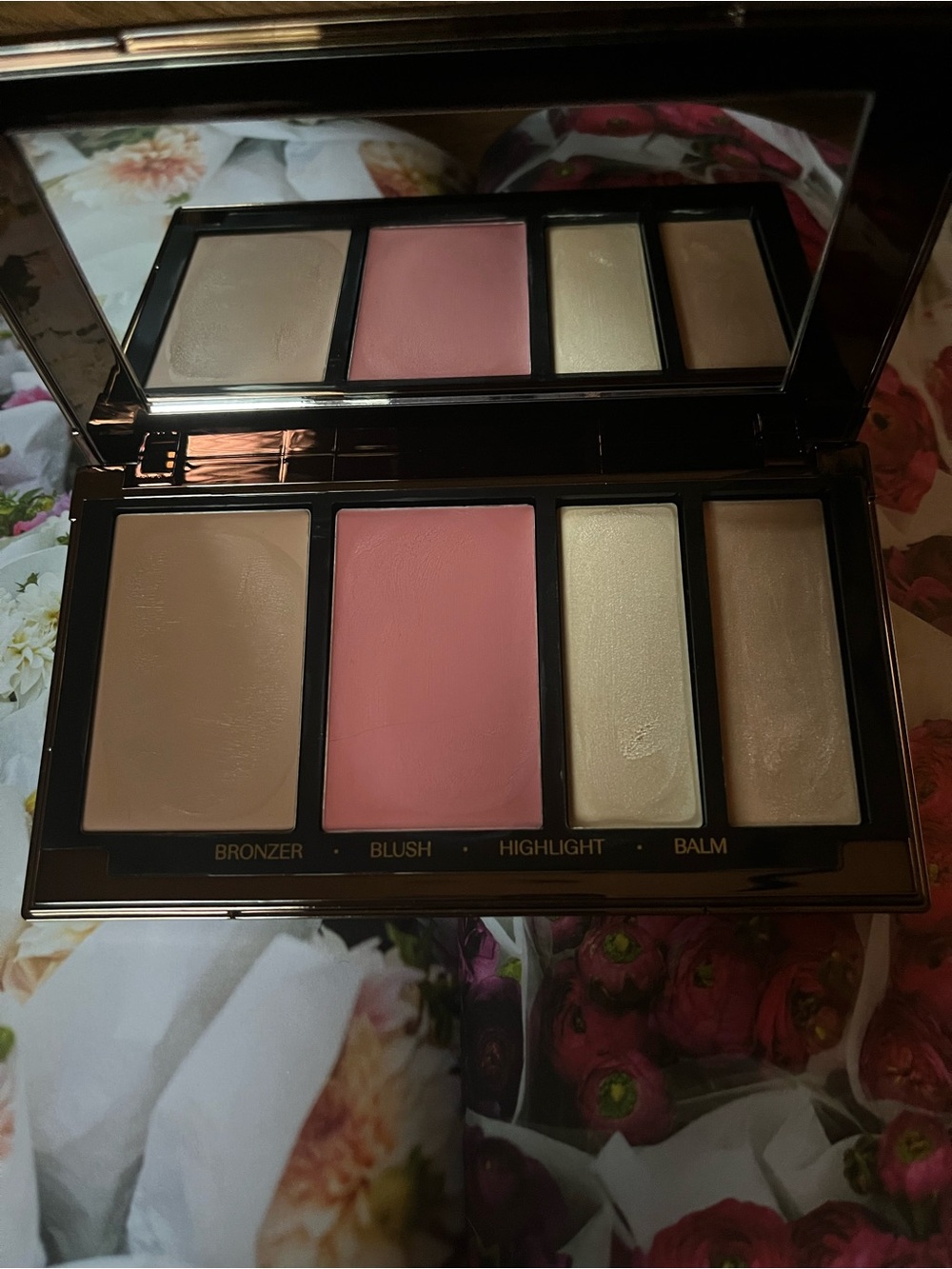 AURIC Mirage Shift Crème Cheek Palette - Picture 3 of 3